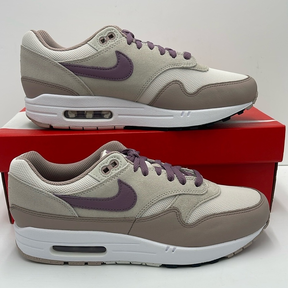 Nike Men’s Nike Air Max 1 SC
Light Bone/Phantom/ Diffused Taupe/Violet Dust - Picture 1 of 14
